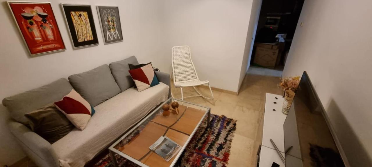 セビリアLa Casita De La Puerta De Carmonaアパートメント エクステリア 写真
