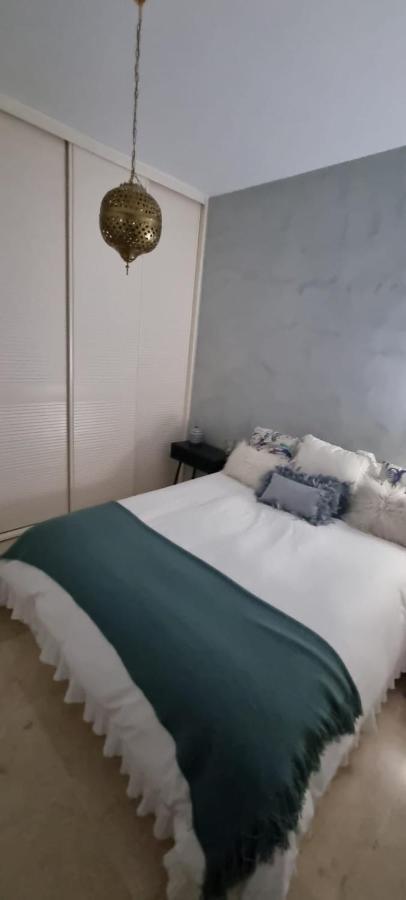 セビリアLa Casita De La Puerta De Carmonaアパートメント エクステリア 写真